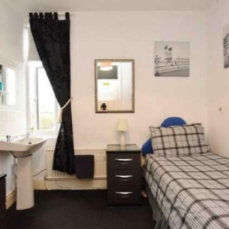 بارو في فرنيس Barrie Guest House المظهر الخارجي الصورة